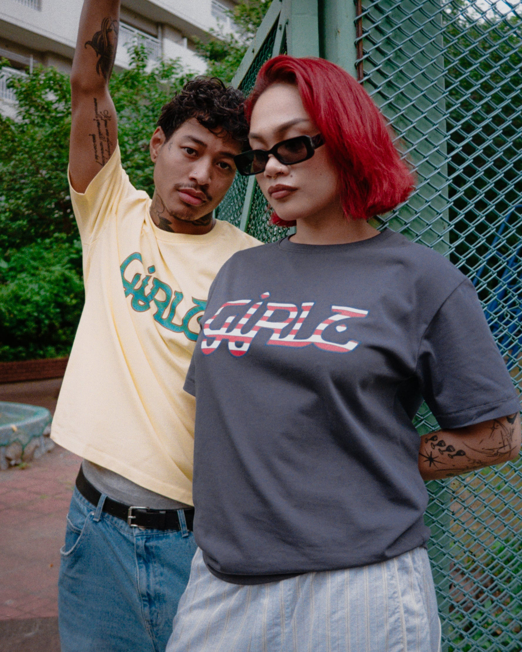 GIRLZ S/S TEE（Navy）